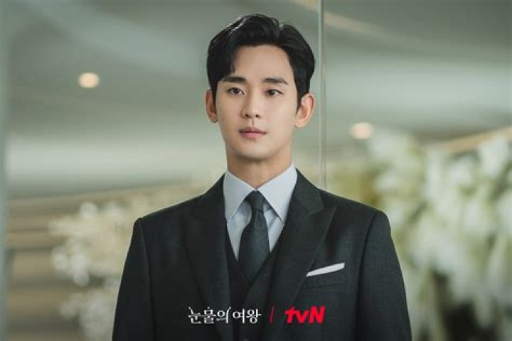 How Much Is Kim Soo Hyun Worth? Uncover His Net Worth